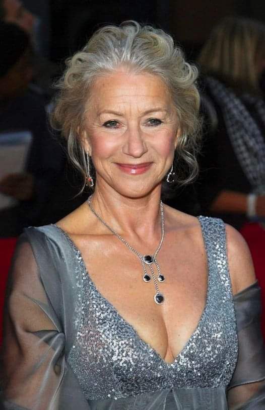 New style at 77!» Helen Mirren appeared at the Cannes Film Festival with completely unexpected hair color