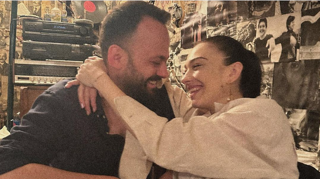 Me këtë nofkë interesante e thërret burrin Jonida Vokshi